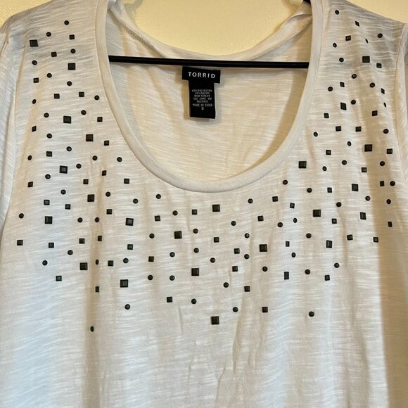 Torrid top womens white with blings dark brown, size 2(SALE) - Picture 2 of 10